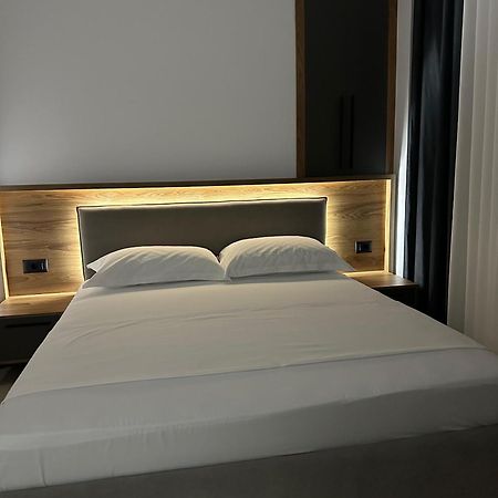 Gael Luxury Apartment Berati Exterior foto