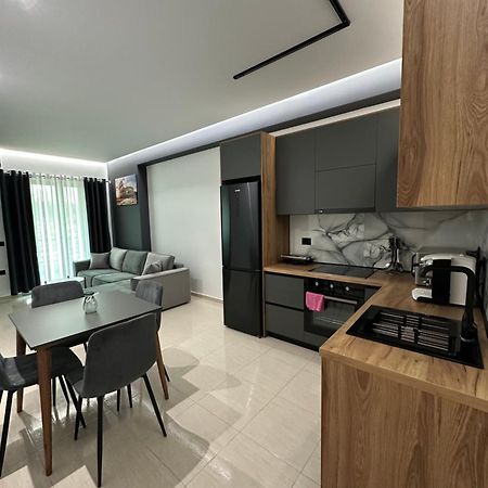 Gael Luxury Apartment Berati Exterior foto