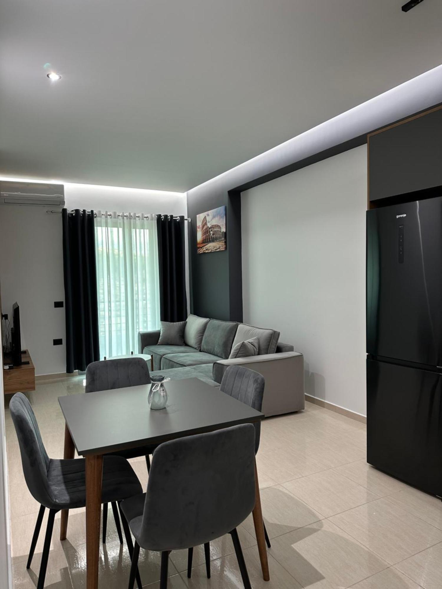 Gael Luxury Apartment Berati Exterior foto